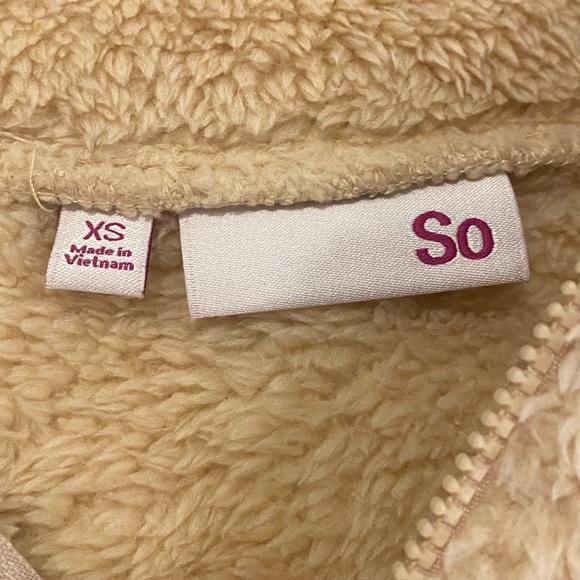 tan cropped sherpa - Picture 3 of 6